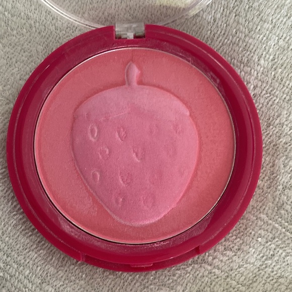City color blood orange blush (wow it lasts) and Revolution soft - Picture 7 of 8